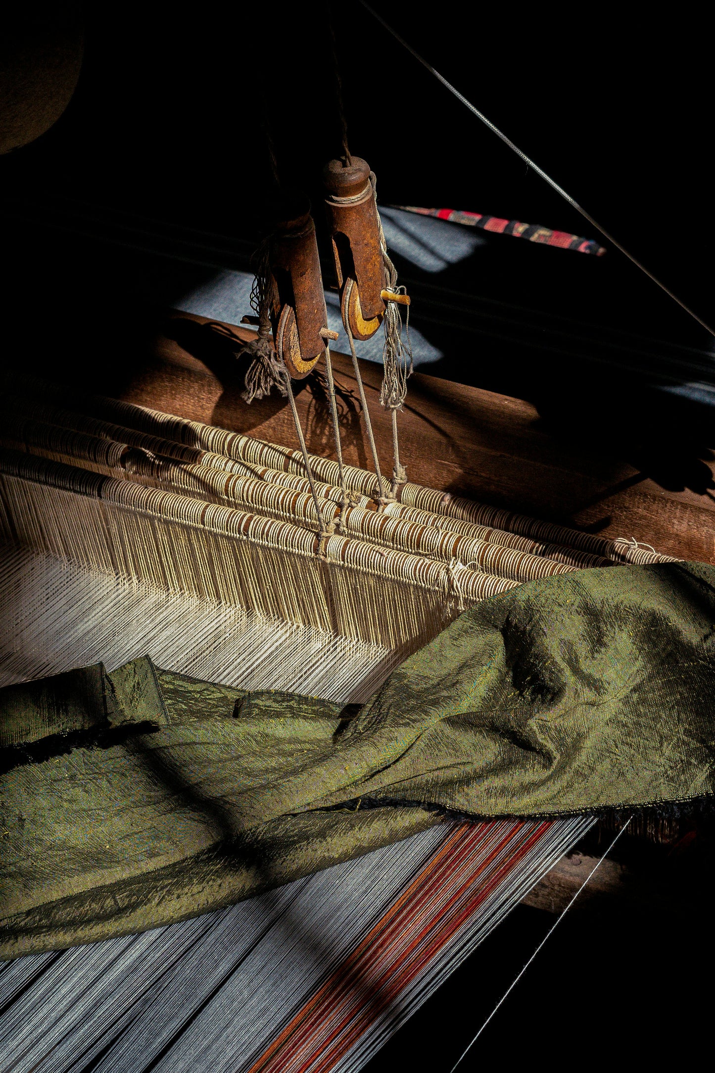 Kashmiri Pure Woolen Shawls